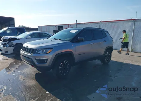 2020 Jeep Compass Trailhawk 4X4 from USA, damaged, VIN 3C4NJDDBXLT177281